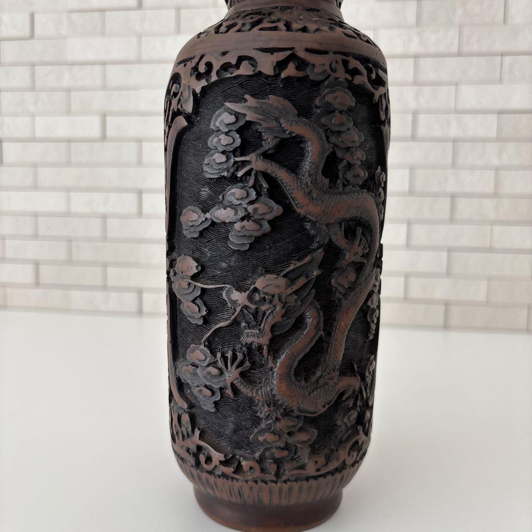 龍　花瓶　黒色花瓶　ドラゴン彫刻　一輪挿し　アンティーク　縁起物骨董品