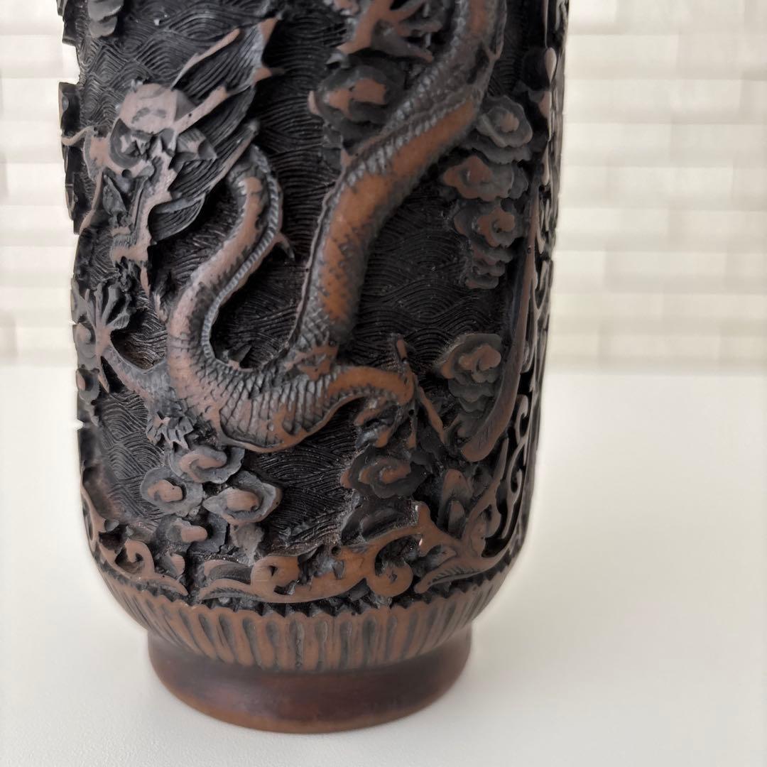 龍　花瓶　黒色花瓶　ドラゴン彫刻　一輪挿し　アンティーク　縁起物骨董品