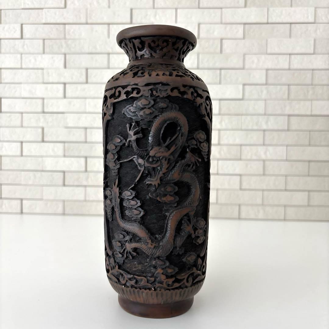 龍　花瓶　黒色花瓶　ドラゴン彫刻　一輪挿し　アンティーク　縁起物骨董品