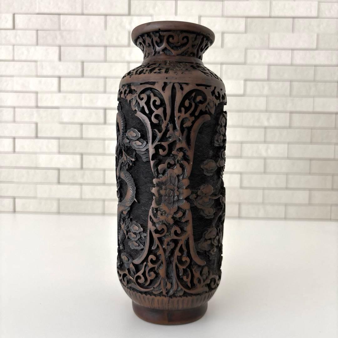龍　花瓶　黒色花瓶　ドラゴン彫刻　一輪挿し　アンティーク　縁起物骨董品