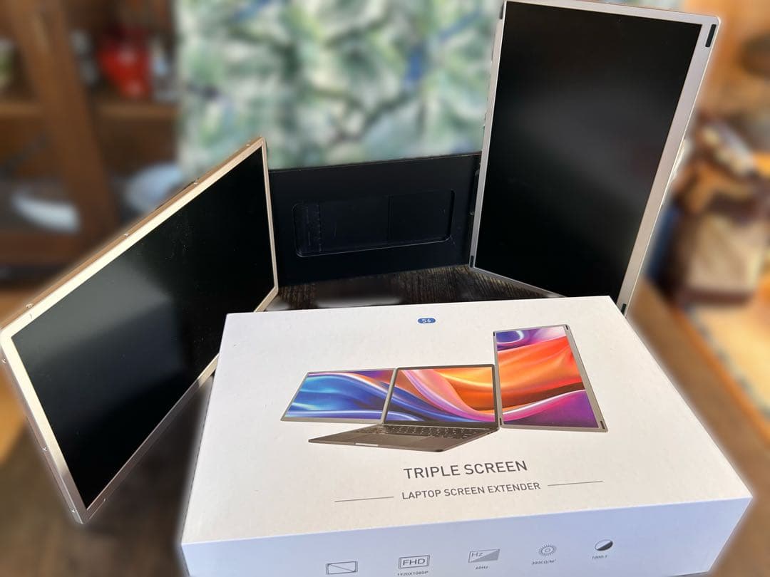 LGGST S6 トリプルモニター ポータブルモニター 15.6インチ　新古品