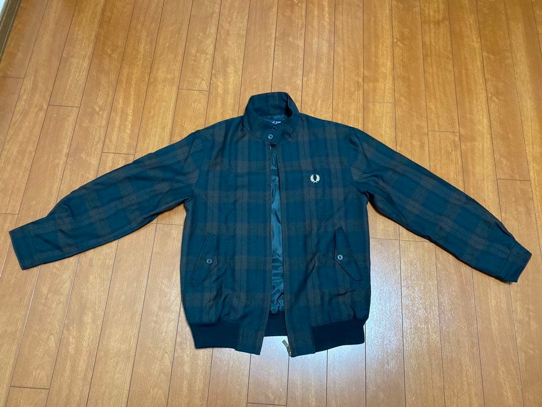 Fred Perry ダークグリーン ブルゾン