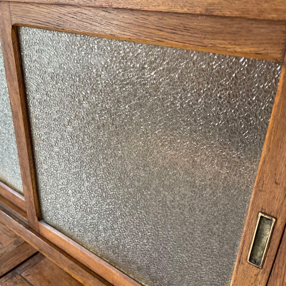 昭和レトロ　食器棚　置き台付き　希少な棚　ダイヤ&モールガラス　戸棚