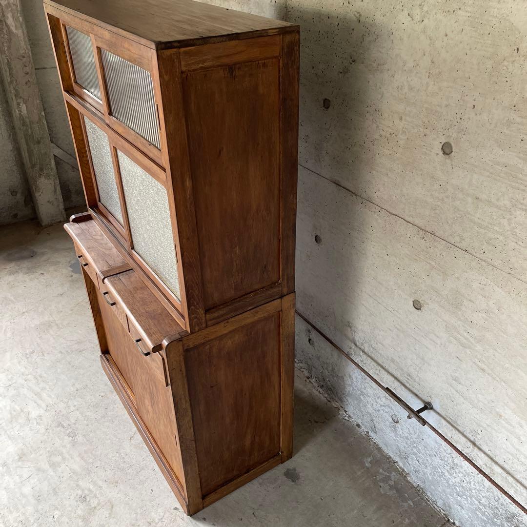 昭和レトロ　食器棚　置き台付き　希少な棚　ダイヤ&モールガラス　戸棚