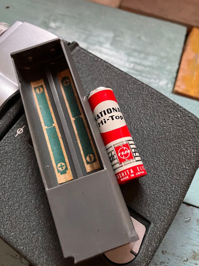 レトロフィルムカメラ　Canon Moter Zoom 8 EEE