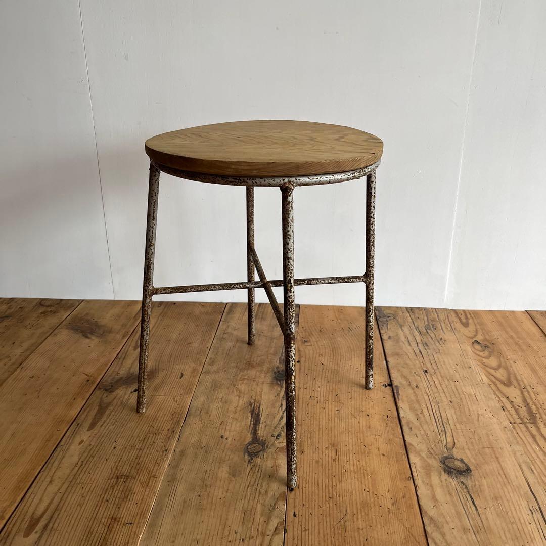 アンティーク 鉄脚 アイアン スツール 一枚板 植物台 z778