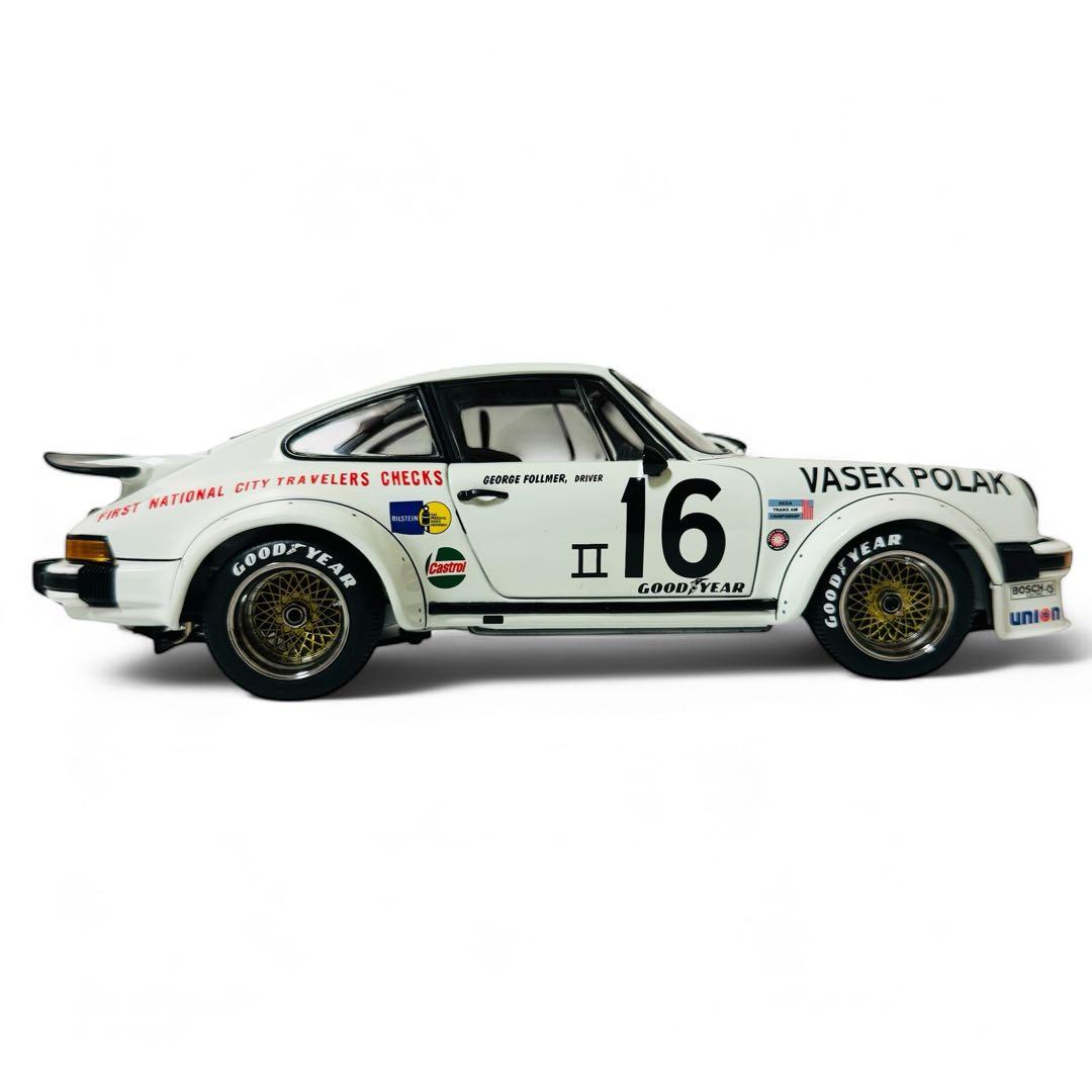 レア EXOTOエグゾト 1/18 1976 Porsche 934 RSR