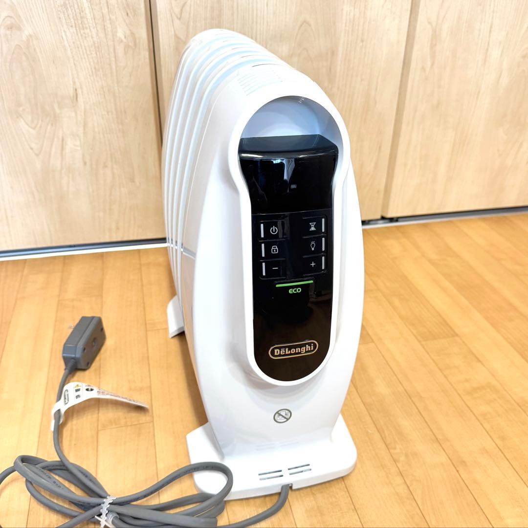 デロンギ　オイルヒーター　NJ0505E