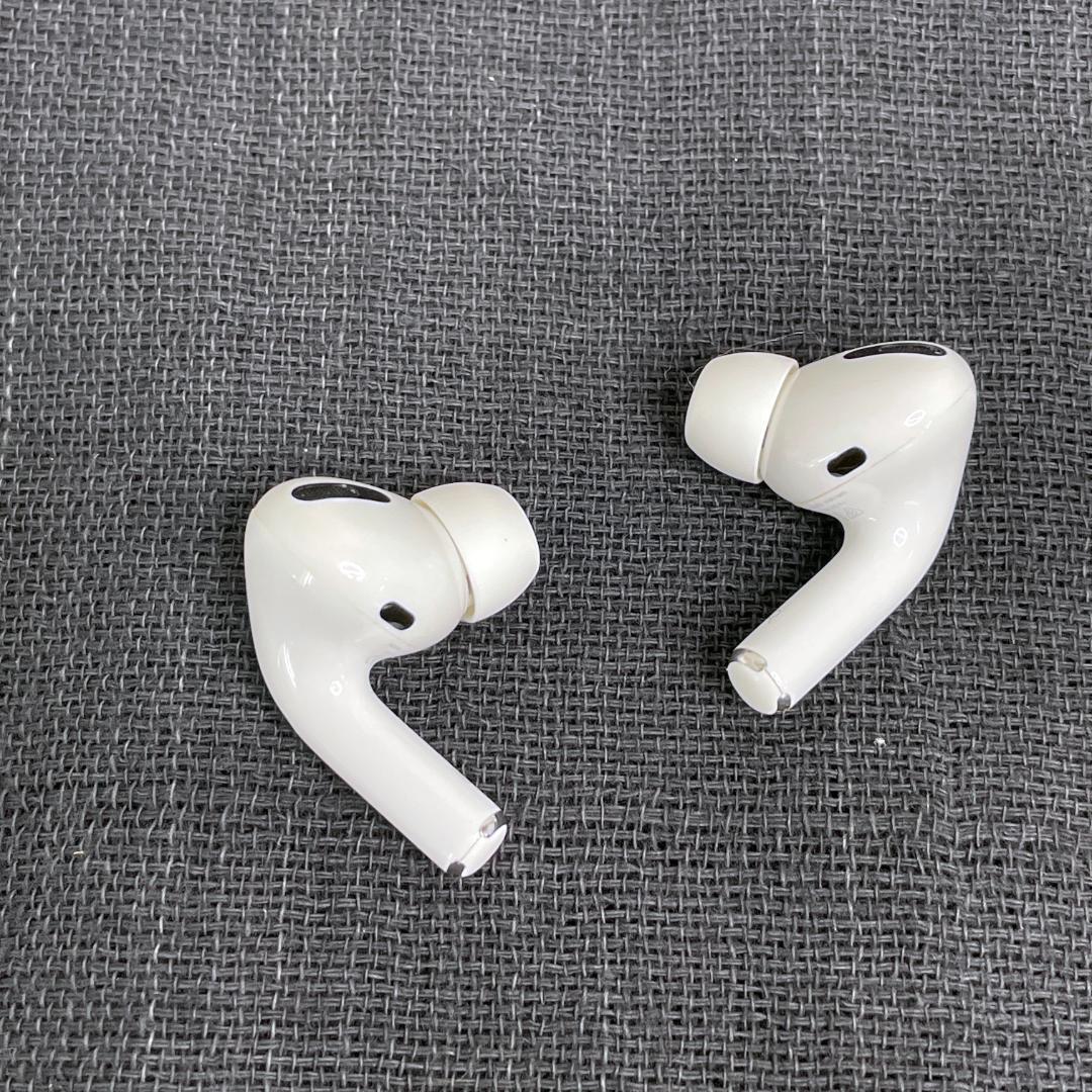 中古☆Apple AirPods Pro MWP22J/A