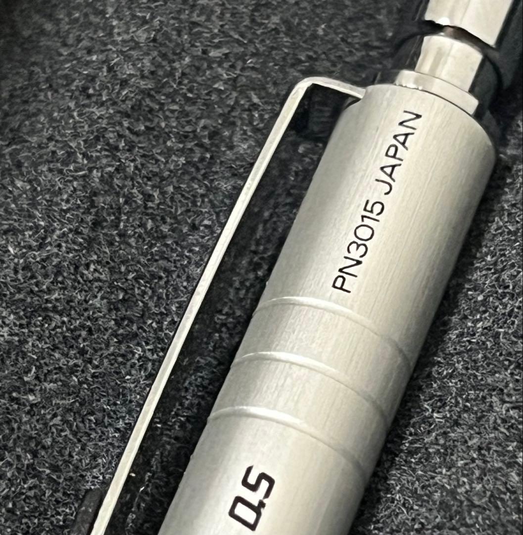 ぺんてる　テクノマチック