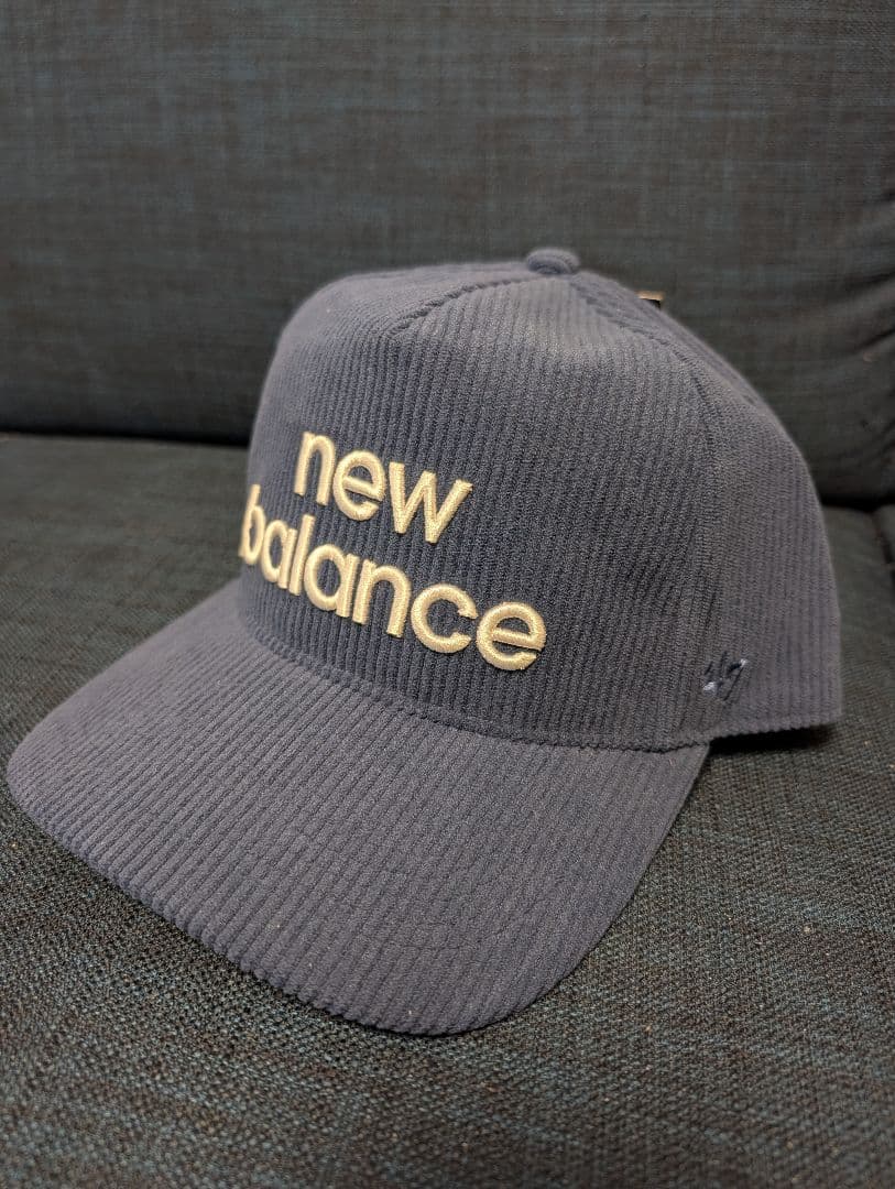 New Balance 47 HITCH ネイビーコーデュロイキャップ