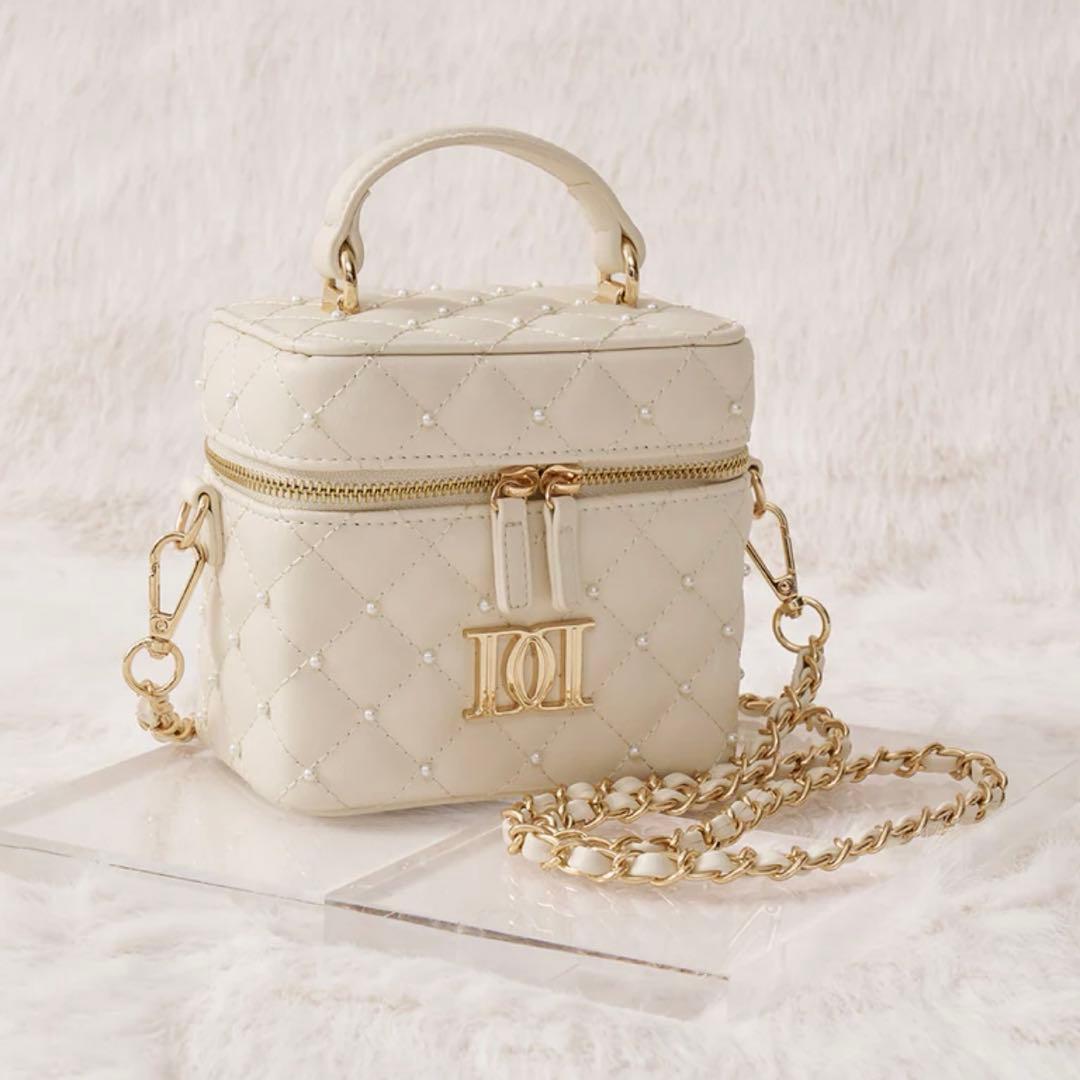 Darich 【ゴールドパーツ】キルティングパールスクエアミニバッグ　IVO