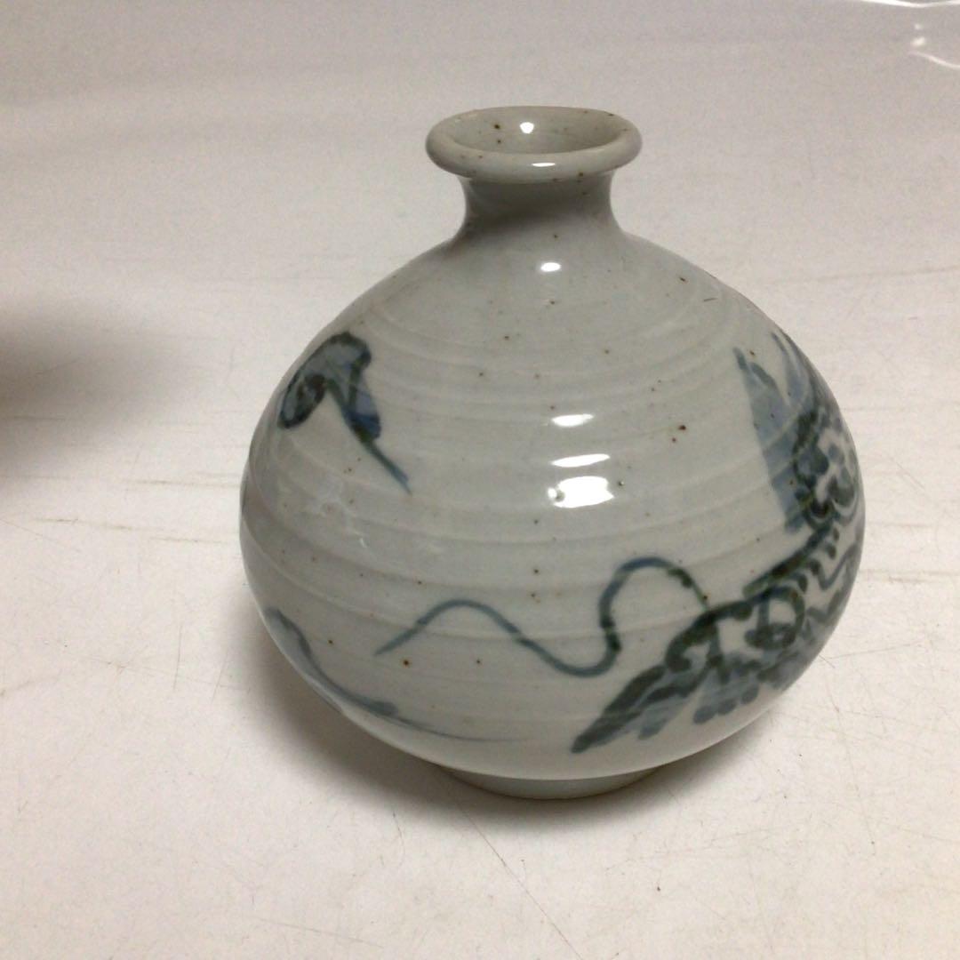 古伊万里　染付油壺（あぶらつぼ）　龍　青魚模様の陶器小瓶