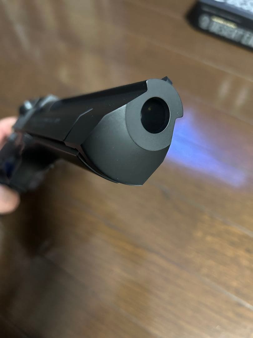 東京マルイ　デザートイーグル.50AE ガスブローバック　予備マガジン付