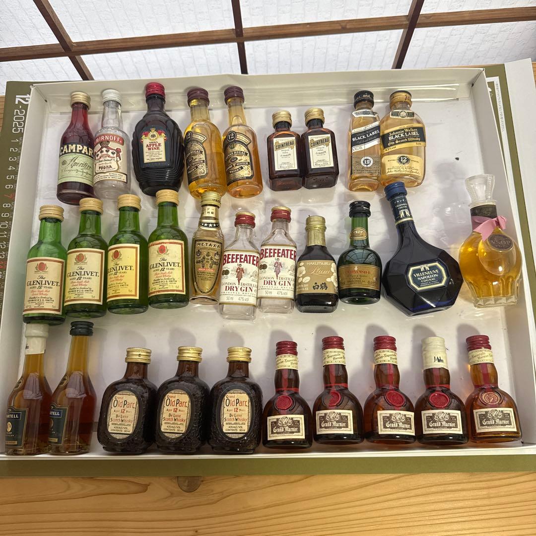 ミニボトルリキュールコレクション 30本セット
