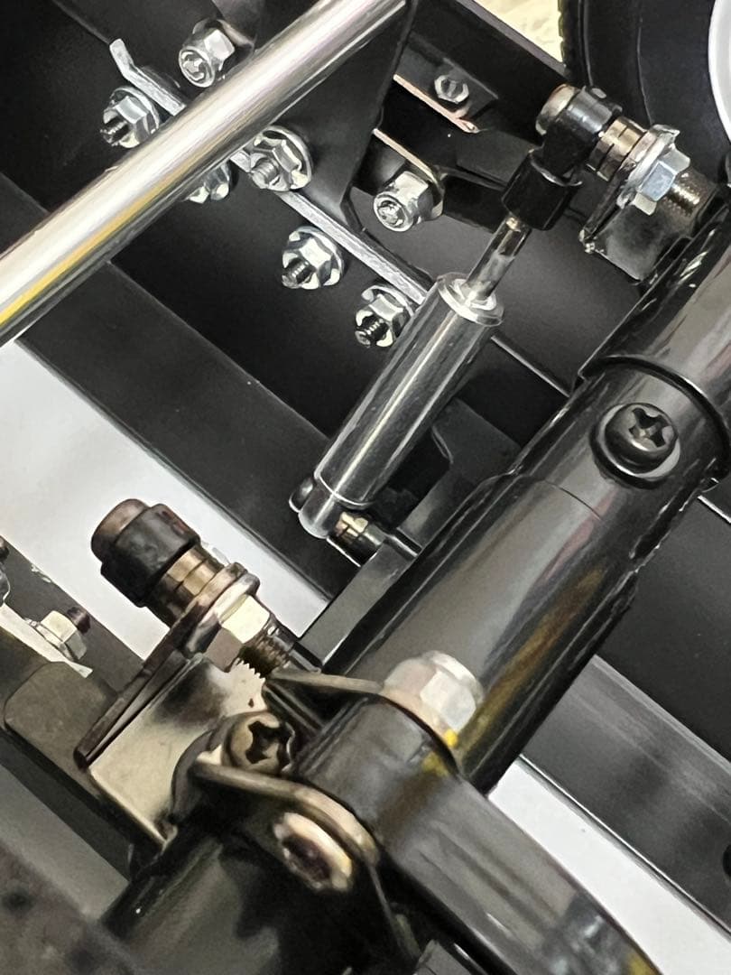 タミヤ 1/14RC 3軸リーファー・セミトレーラー 新品組み立て塗装済 値下中