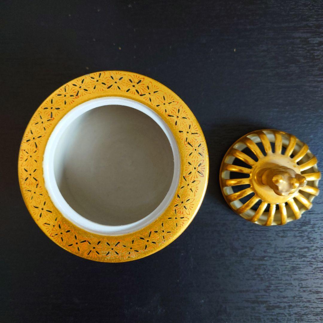 3037)  香炉　九谷　秀山