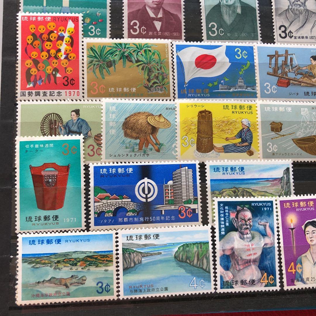 ストックブック１冊全て琉球切手！１４２種＋レア小型シート５種（単片２０枚内包）！
