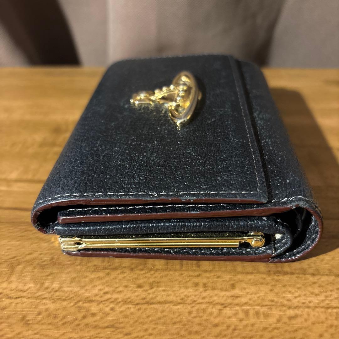 Vivienne Westwood黒のレザー三つ折り財布