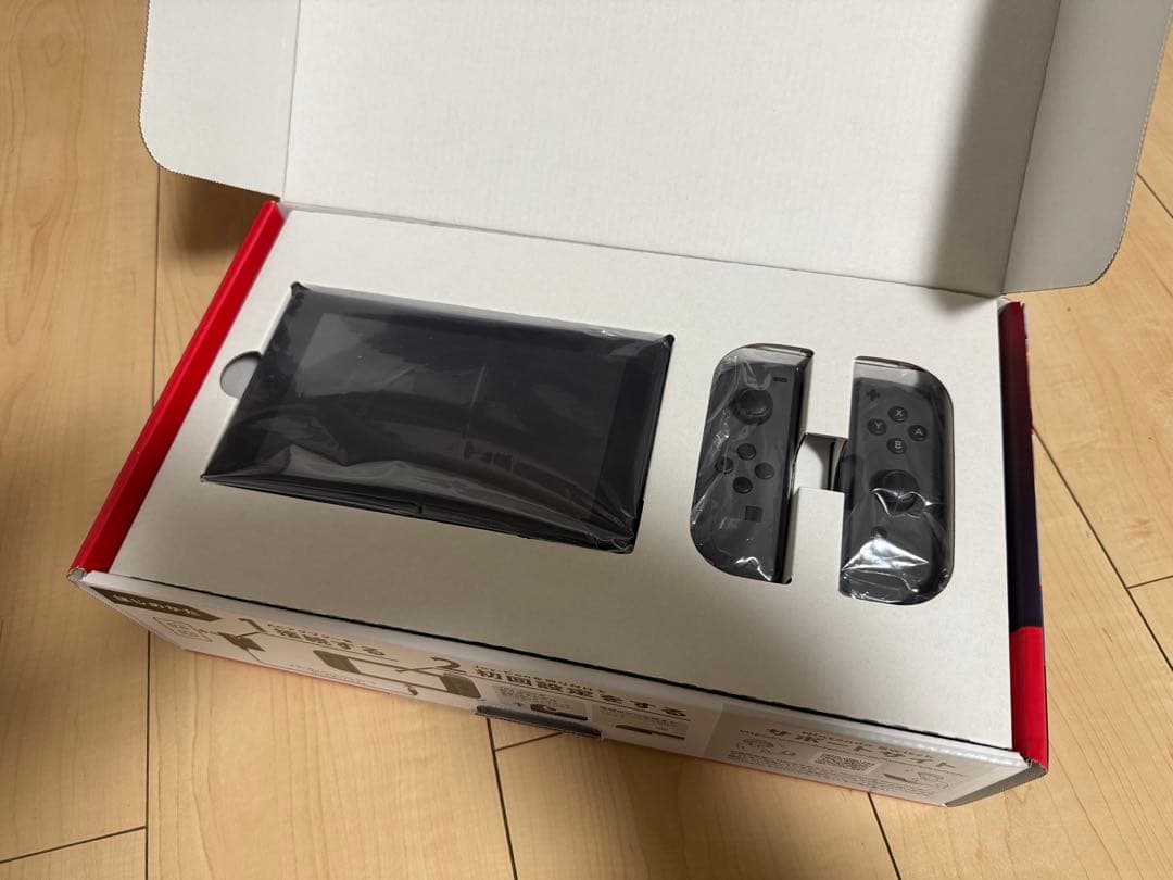 美品 Nintendo Switch グレー 本体 任天堂スイッチ