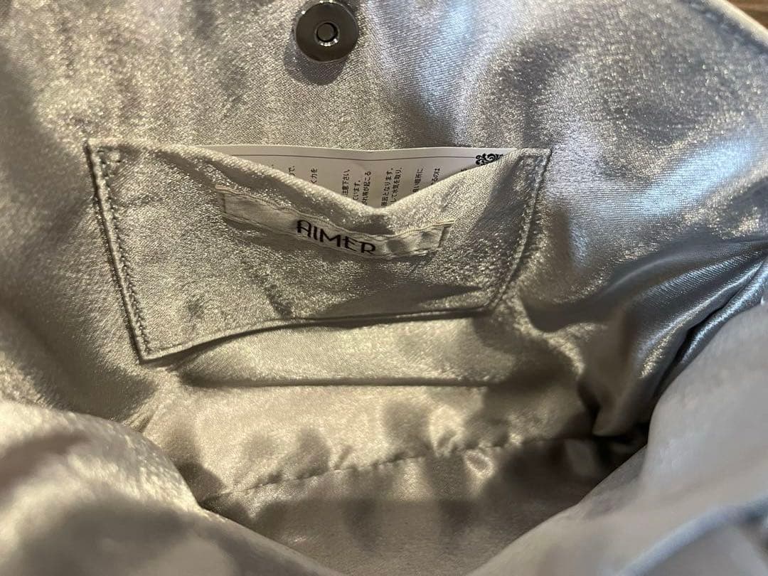 Aimer シルバー刺繍パーティーバッグ