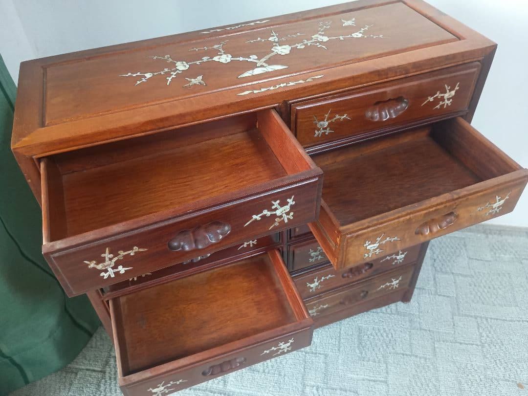 花梨材 棚 漆塗り 螺鈿細工 引出し付 収納家具