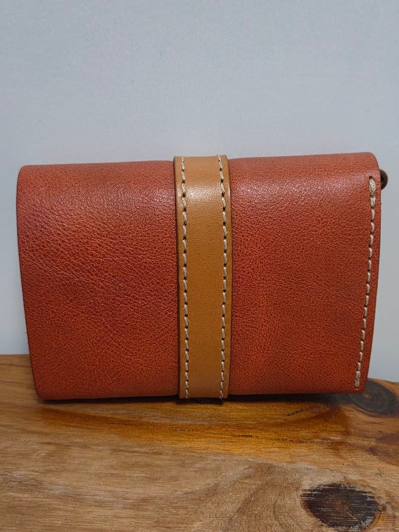 シ*ム様 【博多店限定 もみじ】HERZ おめかしウォレット 【ヘルツ卓上カレン