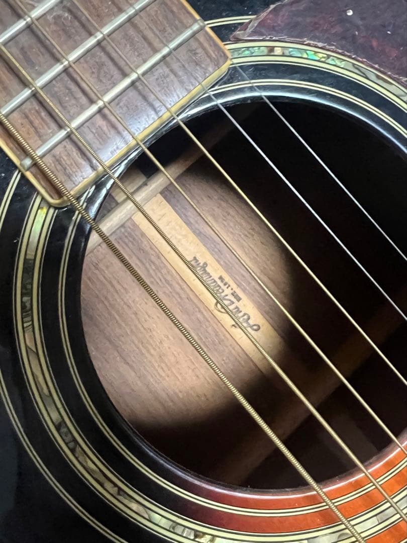 ARIAドレッドノートAF-60BS アコースティックギター