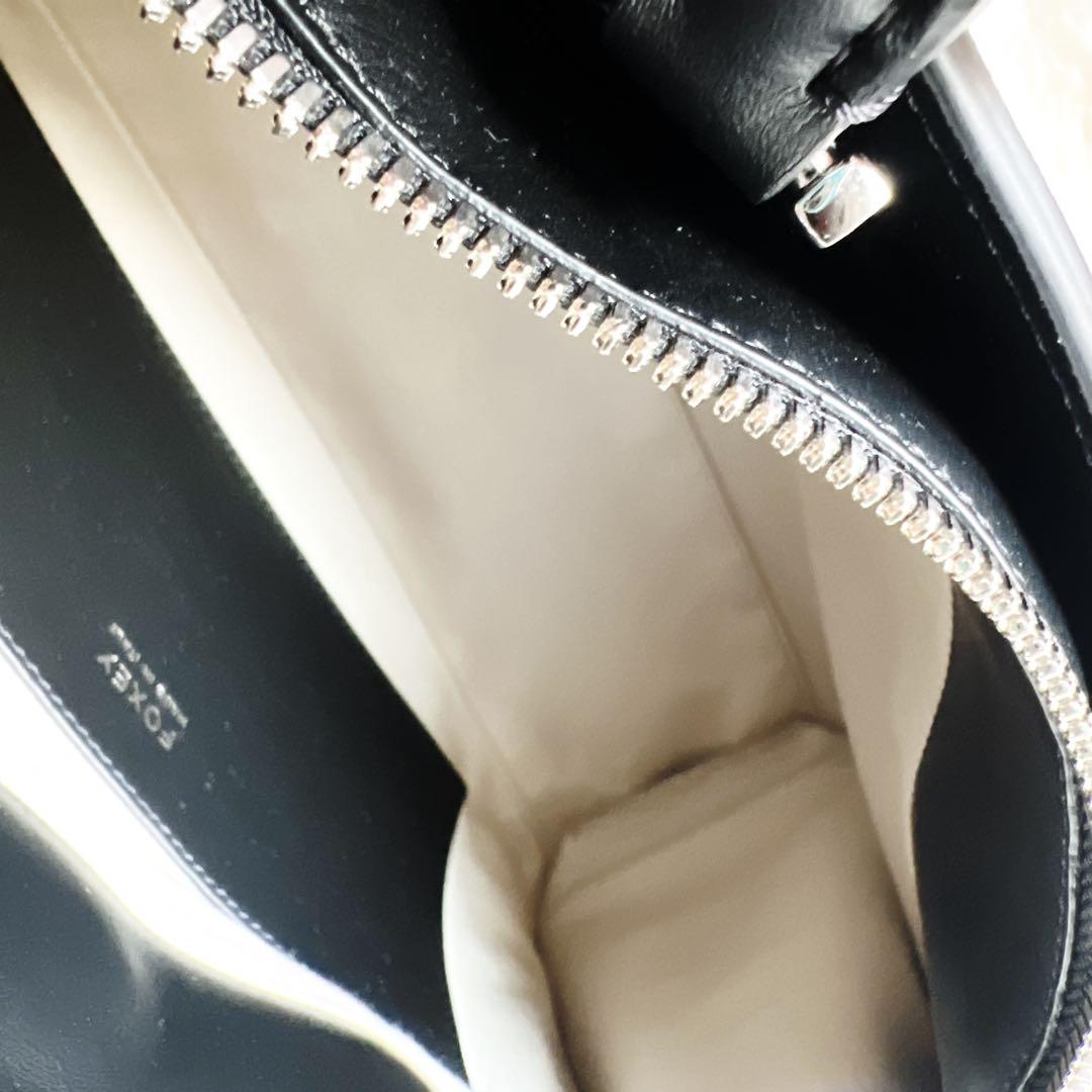 極美品　foxyフォクシー　キャンバス　レザー　本革　ショルダー　バッグ