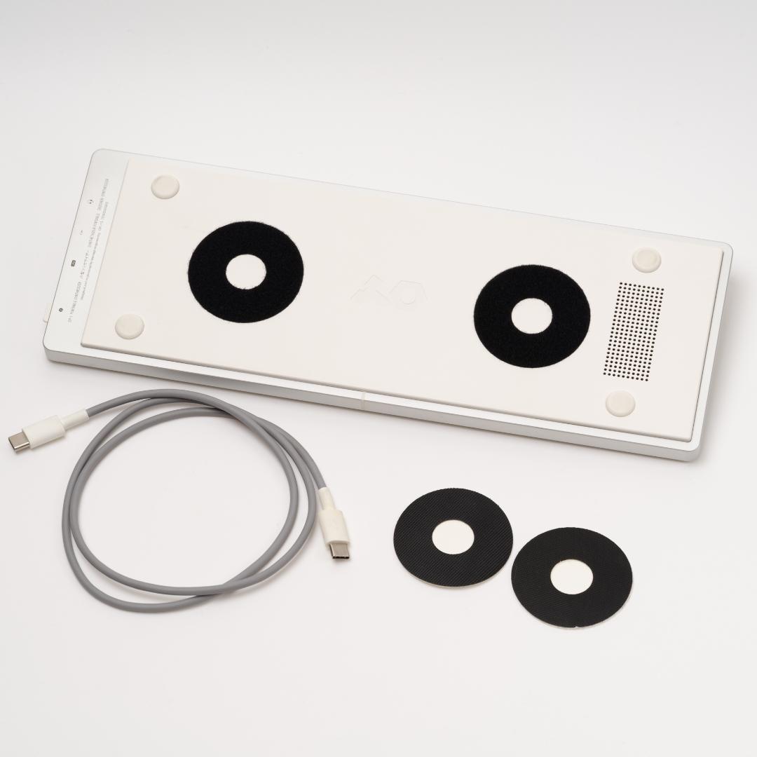 鍵盤楽器 teenage engineering OP-1 field