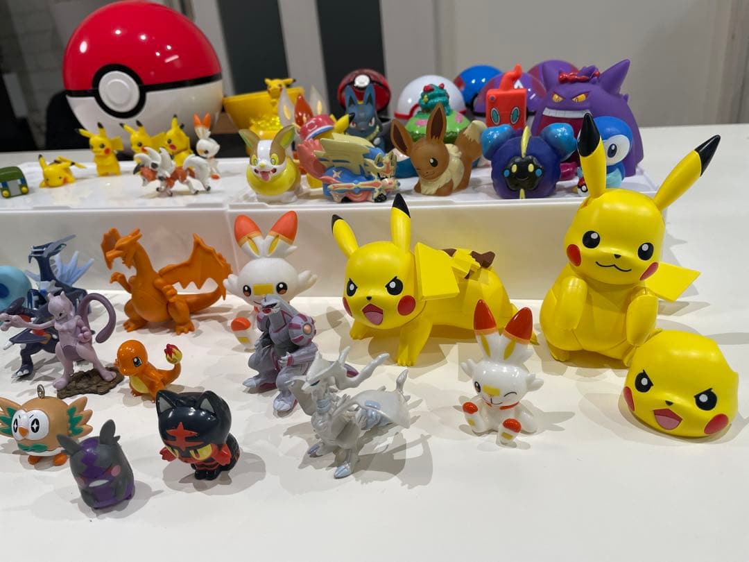 ポケモン フィギュア 79点大量セット　モンコレ　指人形　モンスターボール