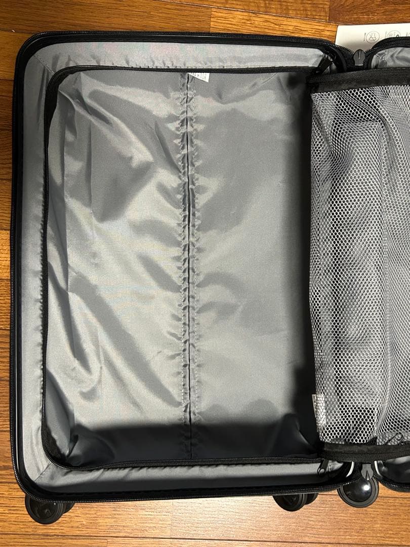 ファミペイオリジナルスーツケース ファミリーマート キャリーケース　レア