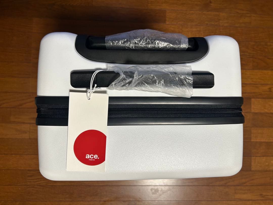 ファミペイオリジナルスーツケース ファミリーマート キャリーケース　レア