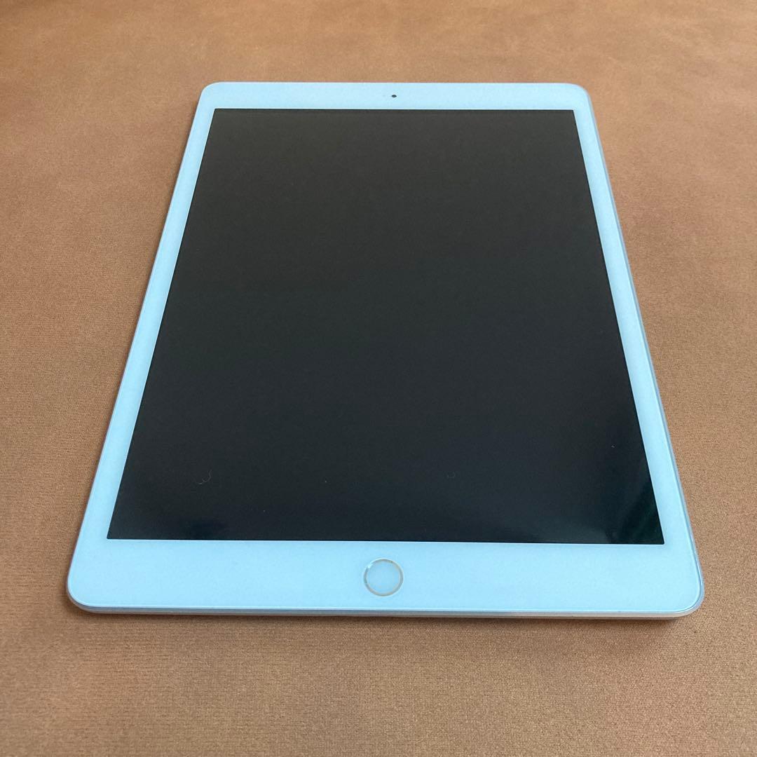 250【早い者勝ち】iPad8 第8世代 32GB WIFIモデル☆