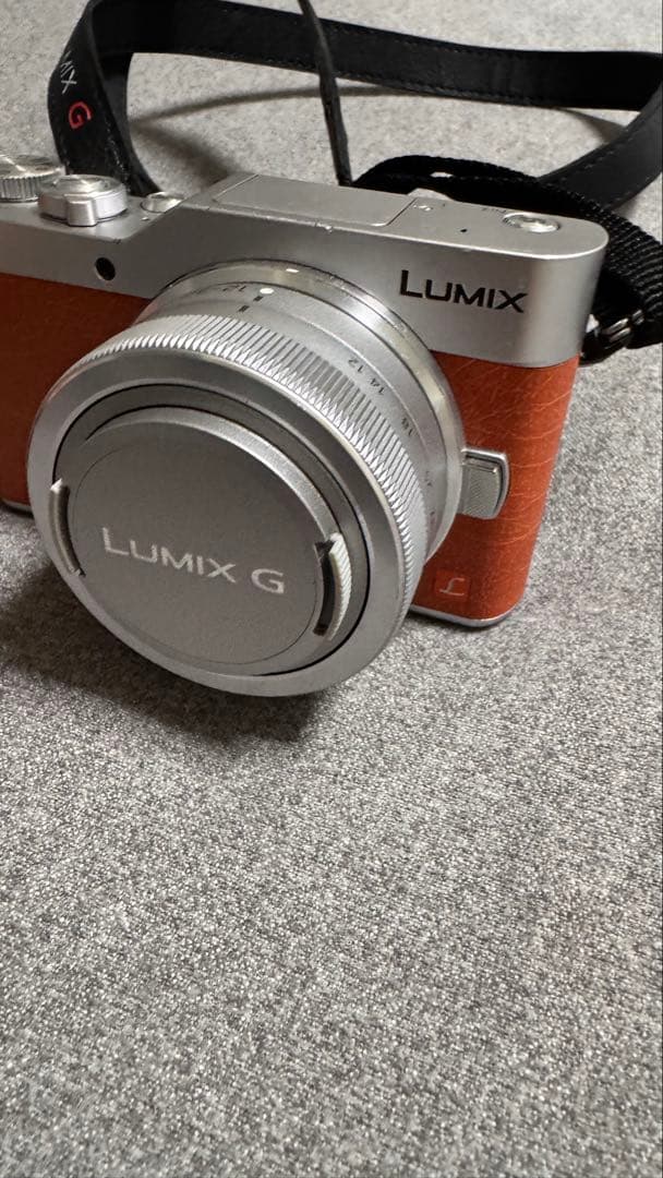 LUMIX ミラーレスカメラ　dc-gf9 ダブルレンズキット