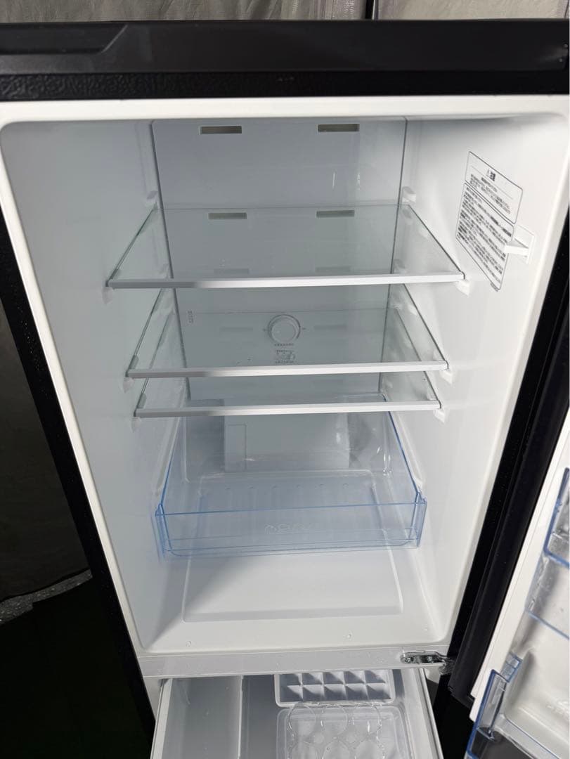 2024年製　Hisense 冷蔵庫