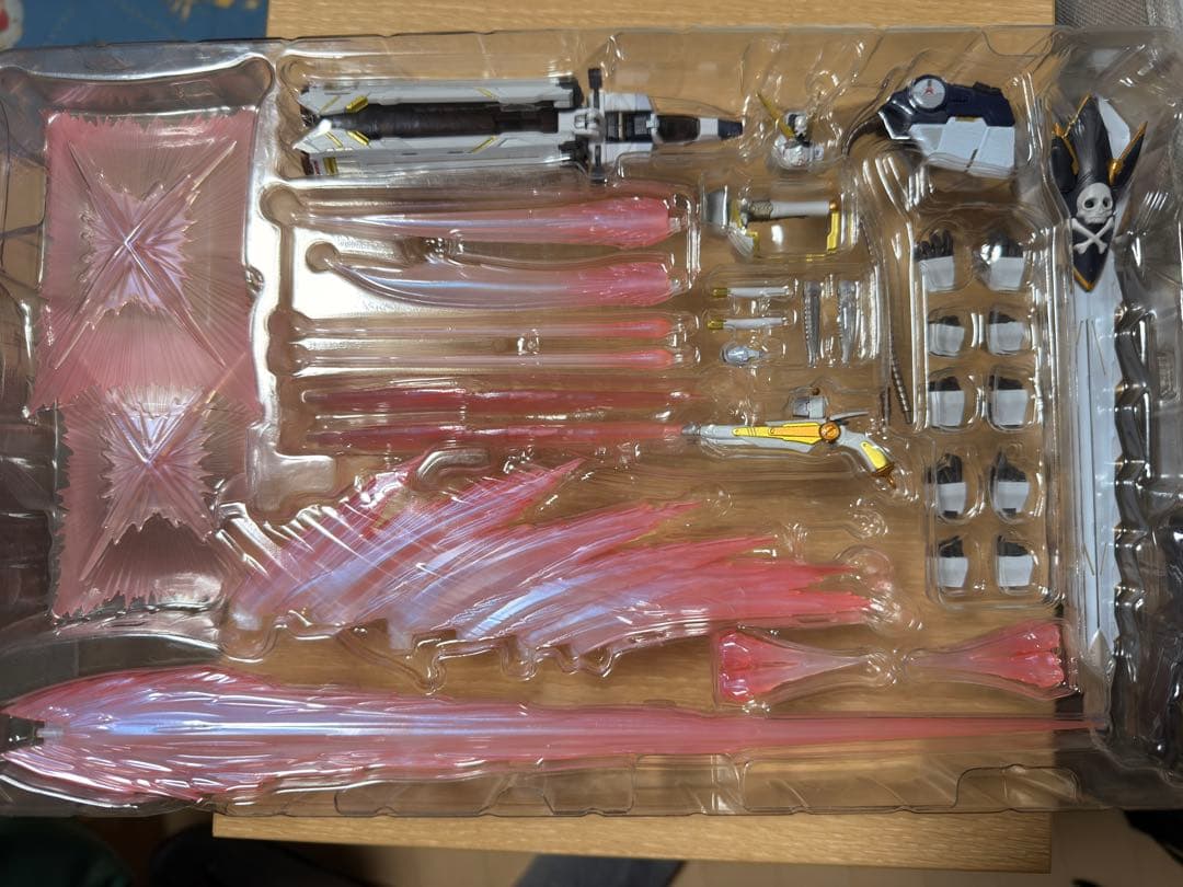 開封品　メタルビルド クロスボーンガンダムX1ハーフクロス