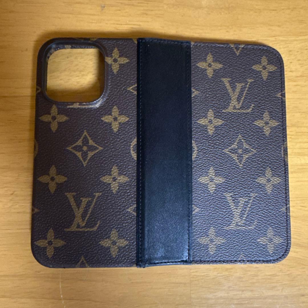 iPhone16Pro フォリオ　ルイヴィトン　ケース