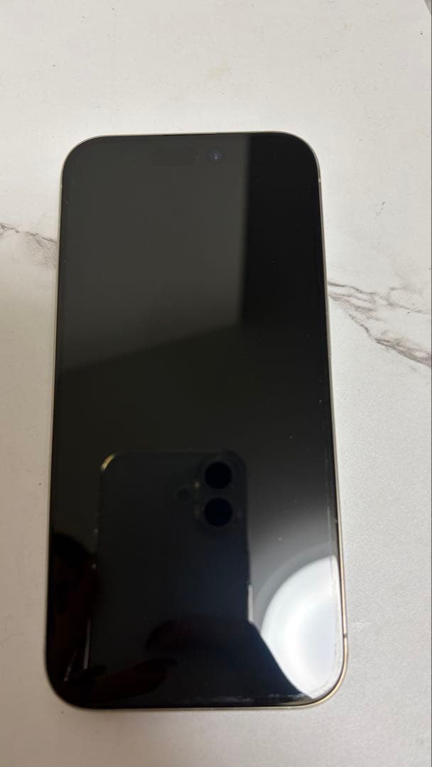 Apple iPhone 15 Pro ホワイト　1TB本体