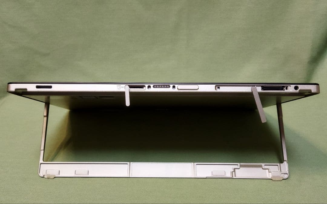 NEC Corei5 Windows11 タブレットPC VS-5 VK112