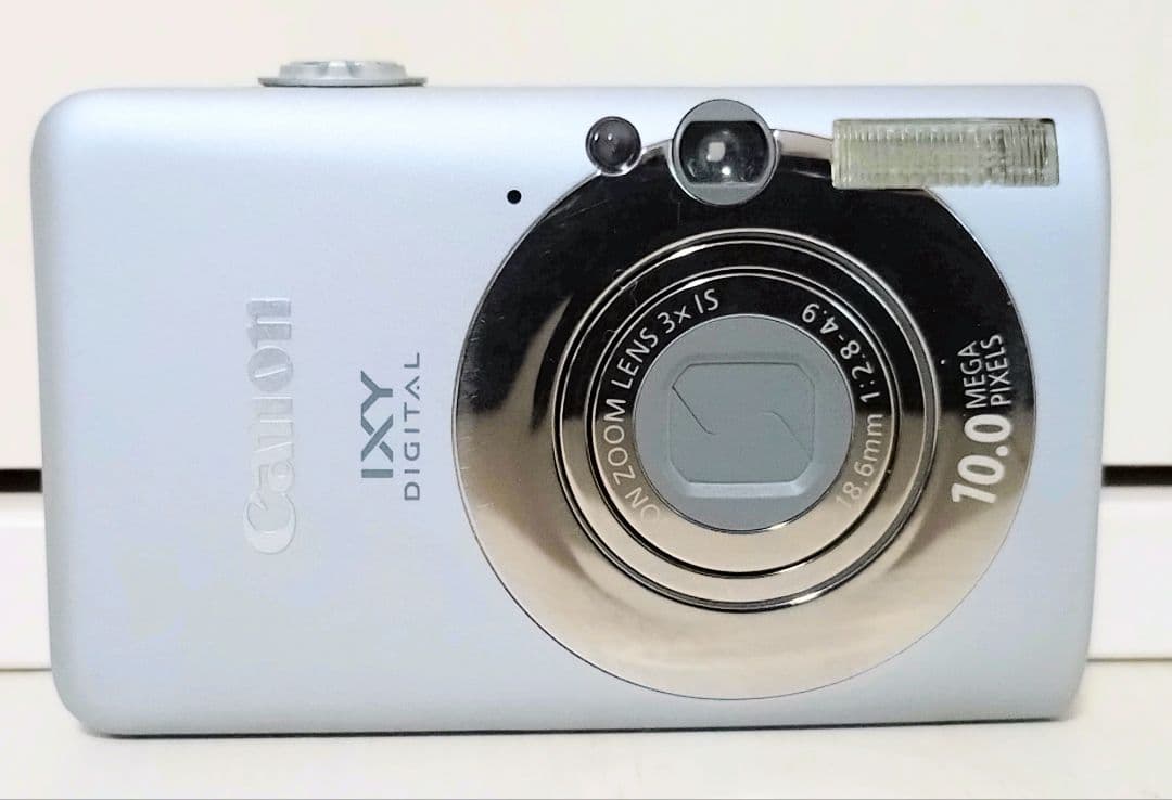 Canon IXY DIGITAL 110 IS　シルバー