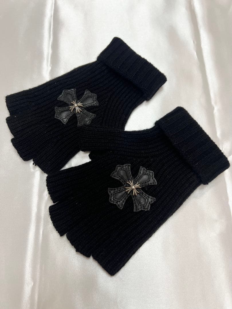 クロムハーツ フィンガーレス グローブ