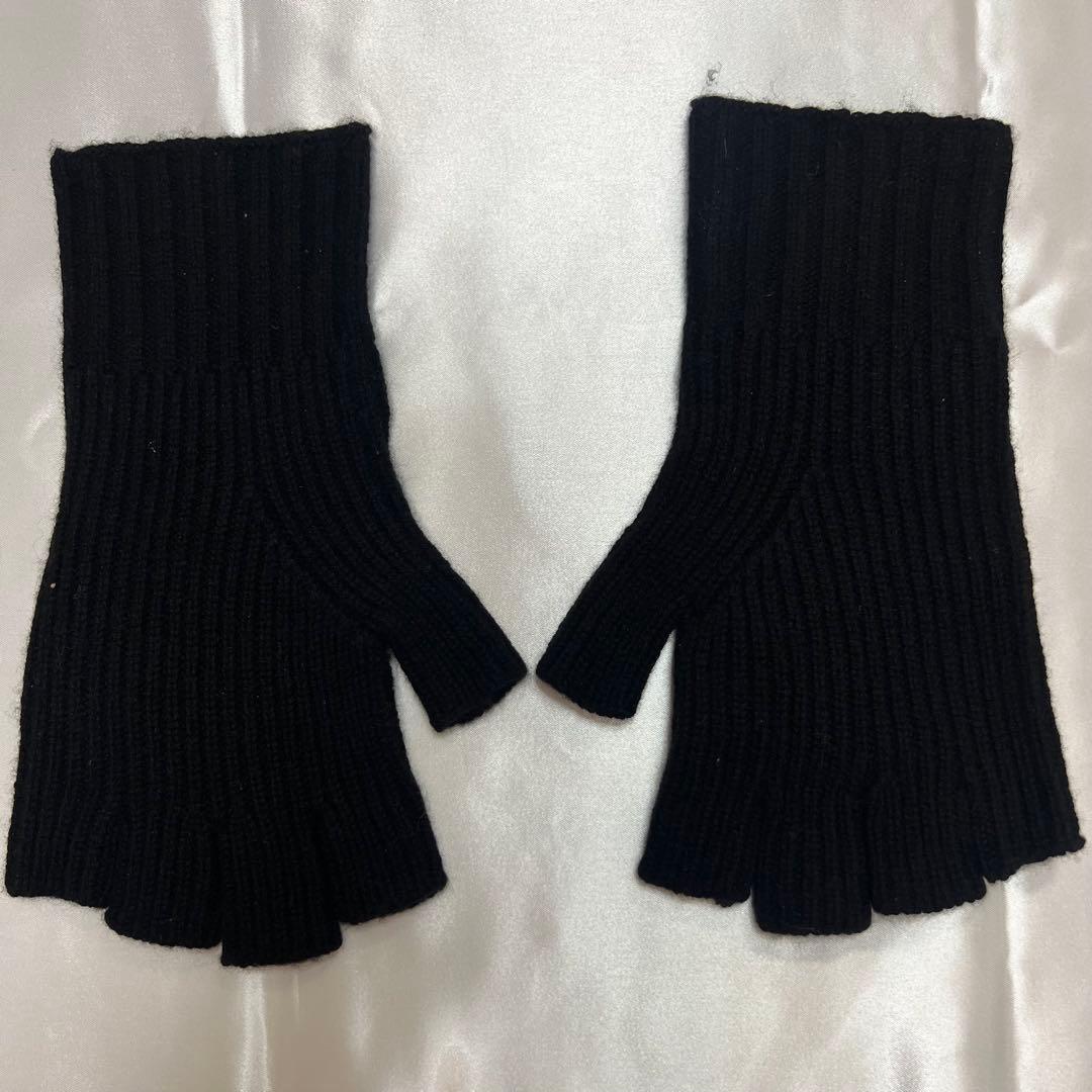 クロムハーツ フィンガーレス グローブ