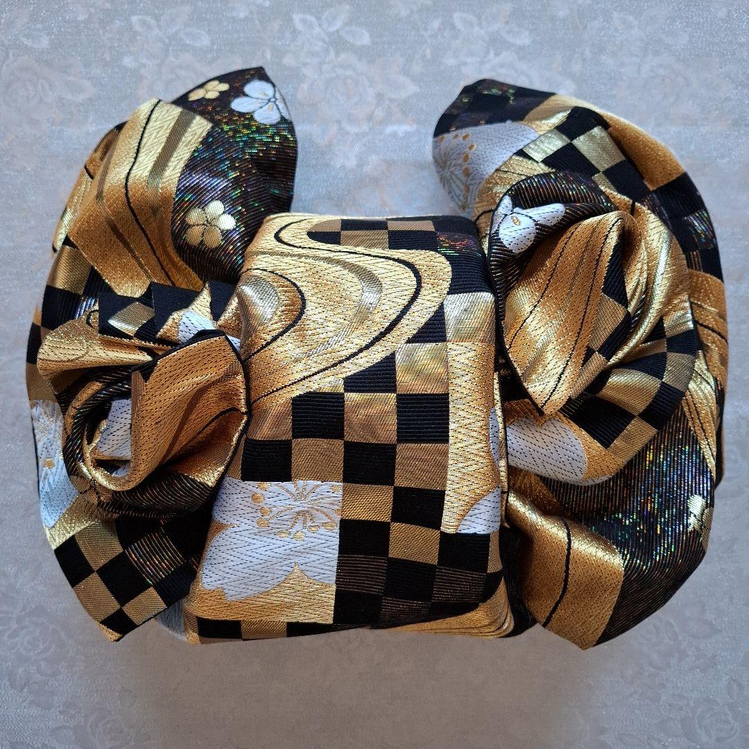 う*ば様 【K744】時短！ニ部式 作り帯 飾り結び 振袖 金&黒&ラメ 2wa