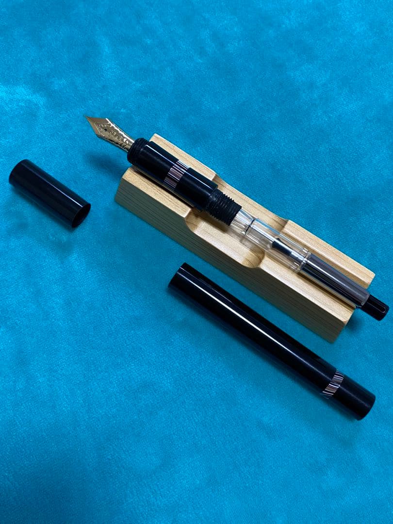 綴り屋　エボナイト万年筆　フォーダイト　月夜　14K金ペン　新品未使用