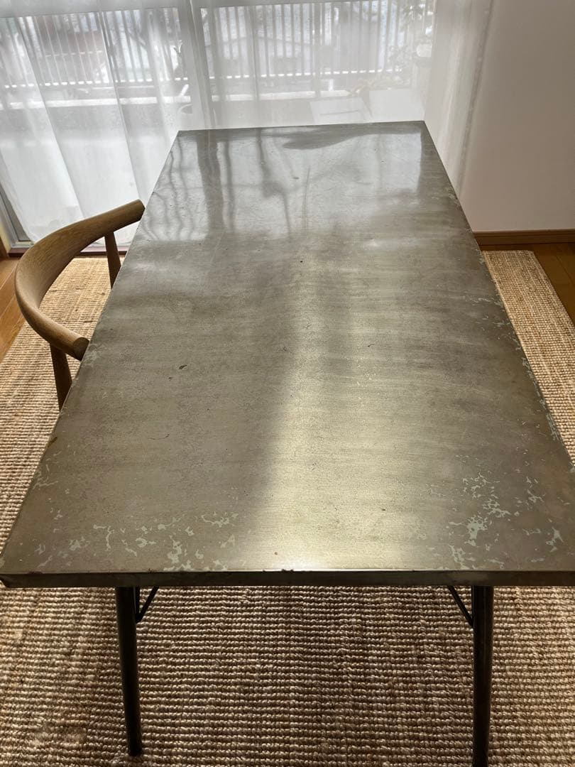 ダイニングテーブルorデスク　ジンク天板　幅135cm ※イスは付属しません