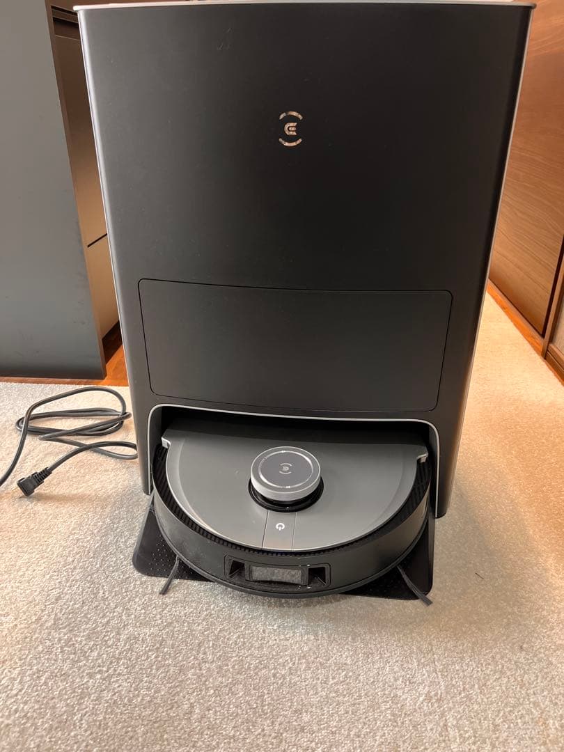 ECOVACS DEEBOT X1 OMNI お掃除ロボット　水拭き