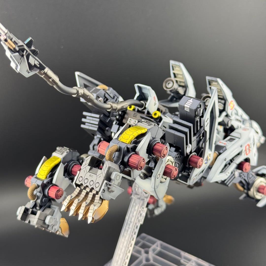 コトブキヤ HMM ゾイド ライガーゼロ 塗装済み完成品