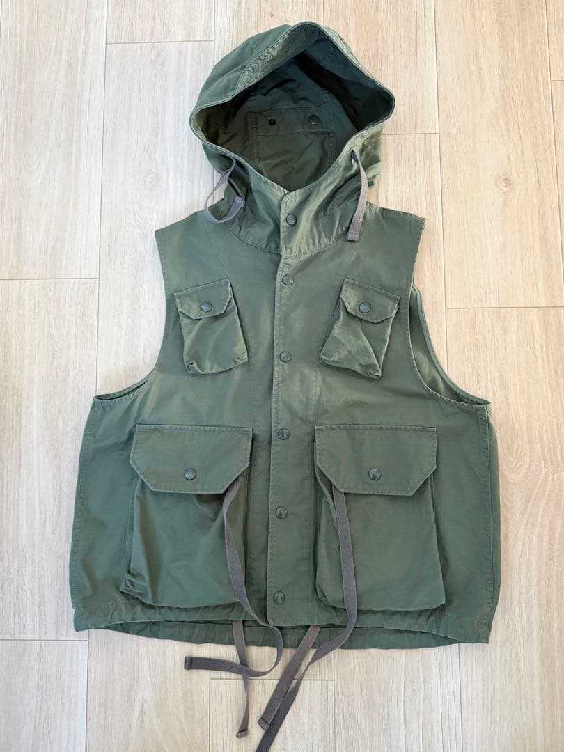 エンジニアードガーメンツ　フィールドベスト　コットンリップ　レイジ