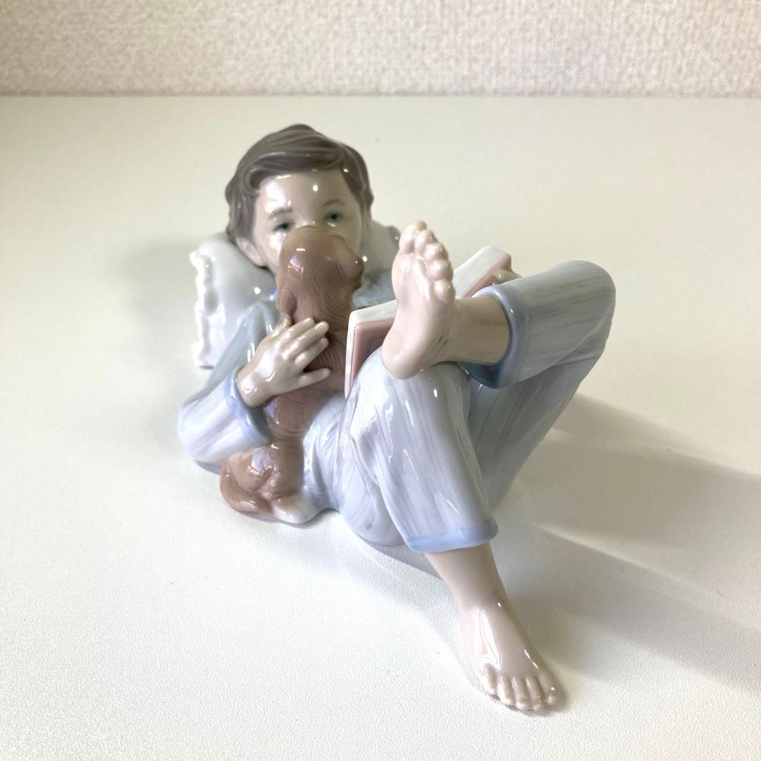 【レア美品】LLADRO フィギュリン No.8034 僕にも読んで